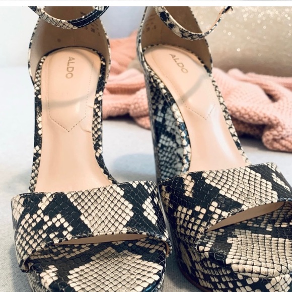 Aldo snake skin platforms heels - Picture 2 of 4